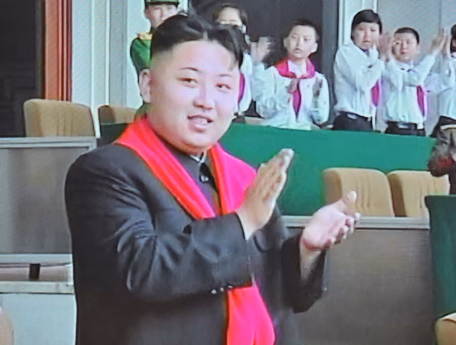 Đại tướng Kim Jong-un hình chụp cận cảnh Đại tướng Kim Jong-un hình chụp cận cảnh
