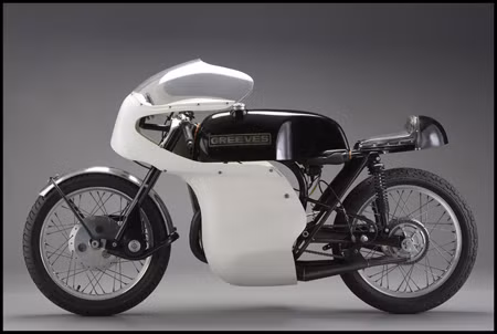 TRIUMPH TRIDENT T150 750