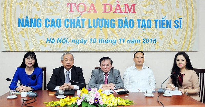 "Đào tạo tiến sĩ đang chạy theo số lượng, buông lỏng chất lượng"