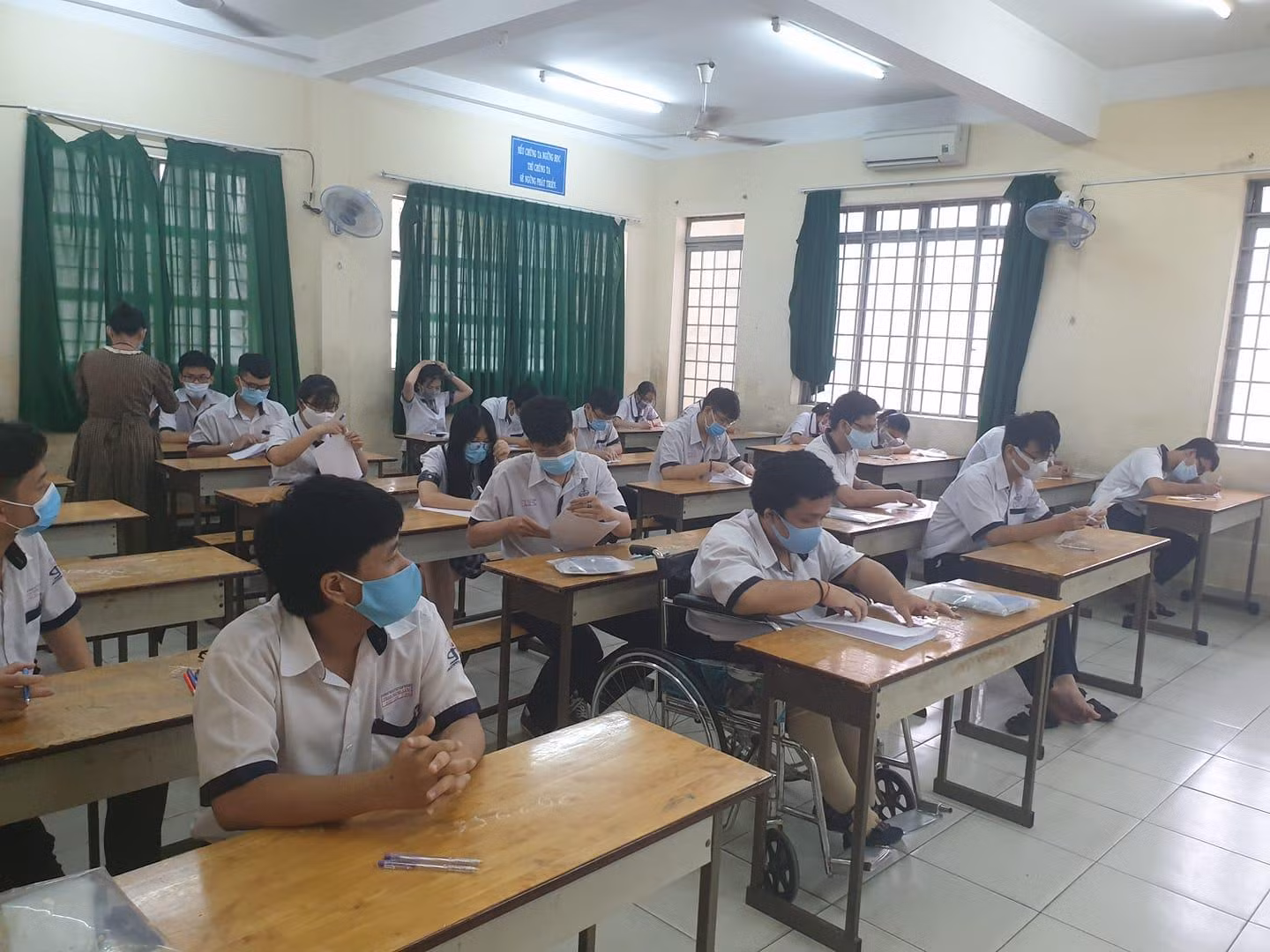 Một kỳ thi tuyển sinh vào lớp 10 được tổ chức ở Thành phố Hồ Chí Minh (ảnh minh họa: P.L)