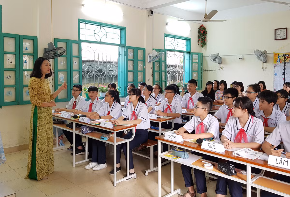 Tiết dạy minh họa Language Focus của cô giáo Vũ Thị Phượng cho học sinh lớp 9 (Ảnh: Lã Tiến)
