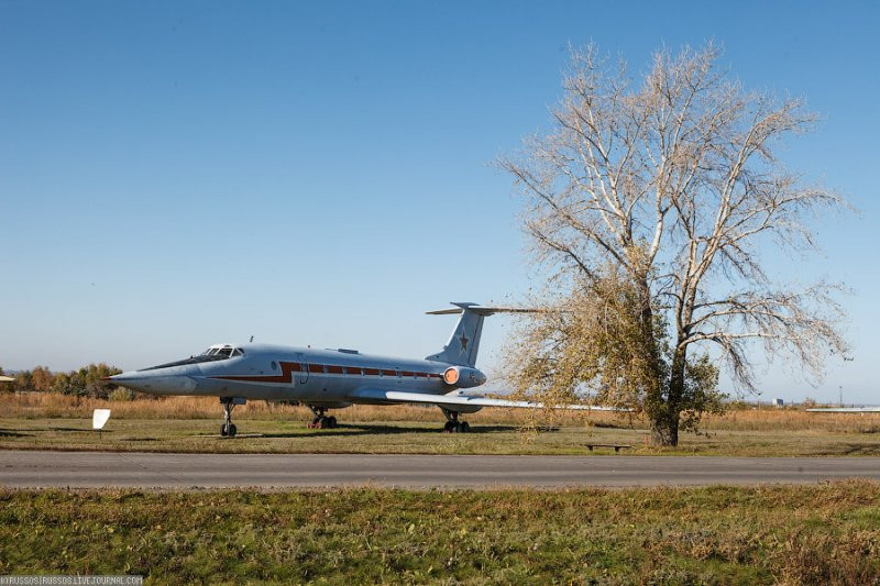 Máy bay Tu-134UBL. Đây là một biến thể huấn luyện kíp lái máy bay ném bom của máy bay chở khách hai động cơ Liên xô Tupolev Tu-134.