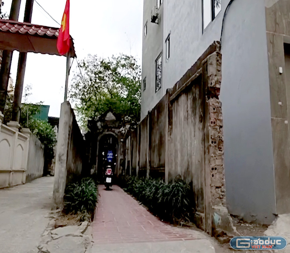 gdvn_gv-thpt-ngo-thi-nham-day-them-hoc-sinh-chinh-khoa (6).jpg