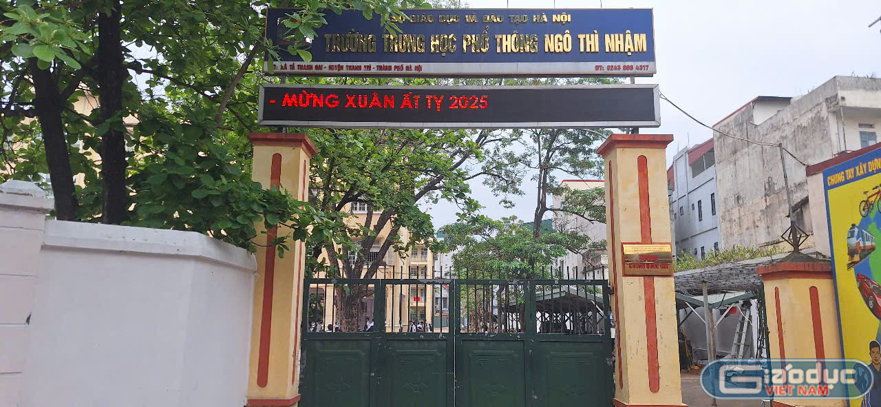gdvn_gv-thpt-ngo-thi-nham-day-them-hoc-sinh-chinh-khoa (2).jpg