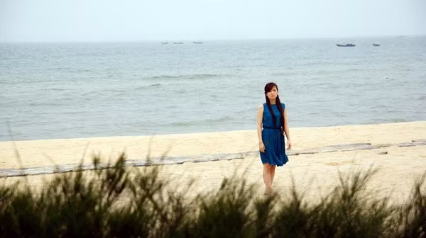 Đan Lê trong một cảnh quay. Đan Lê trong một cảnh quay.