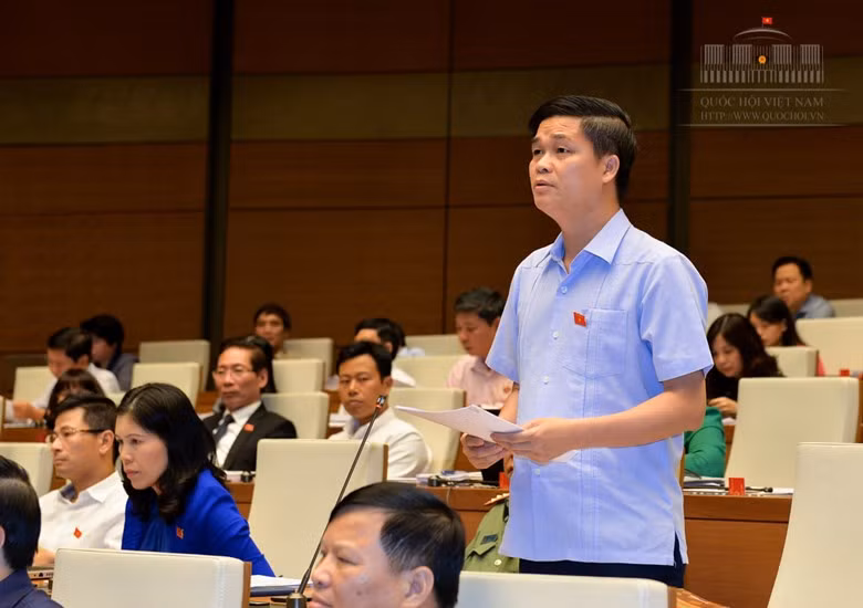 Đại biểu Quốc hội Ngọ Duy Hiểu, Đoàn Đại biểu Quốc hội Thành phố Hà Nội (ảnh nguồn quochoi.vn).