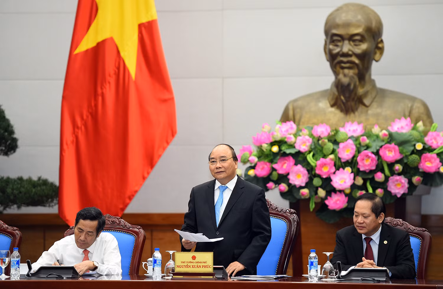 Thủ tướng Nguyễn Xuân Phúc phát biểu tại buổi gặp mặt Đoàn báo chí - doanh nghiệp đồng hành cùng APEC (ảnh nguồn chinhphu.vn).