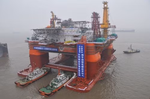 Giàn khoan 981 rất có thể được Trung Quốc đưa ra khu vực trung tâm và phía nam biển Đông, nơi có tranh chấp chủ quyền với các nước khác. Giàn khoan 981 rất có thể được Trung Quốc đưa ra khu vực trung tâm và phía nam biển Đông, nơi có tranh chấp chủ quyền với các nước khác.