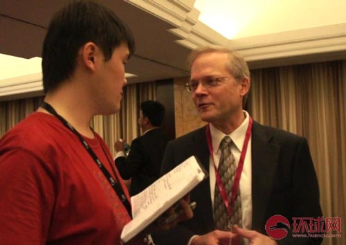 Mark Fitzpatrick - cựu quan chức Mỹ, chuyên gia nghiên cứu chiến lược quốc tế London.
