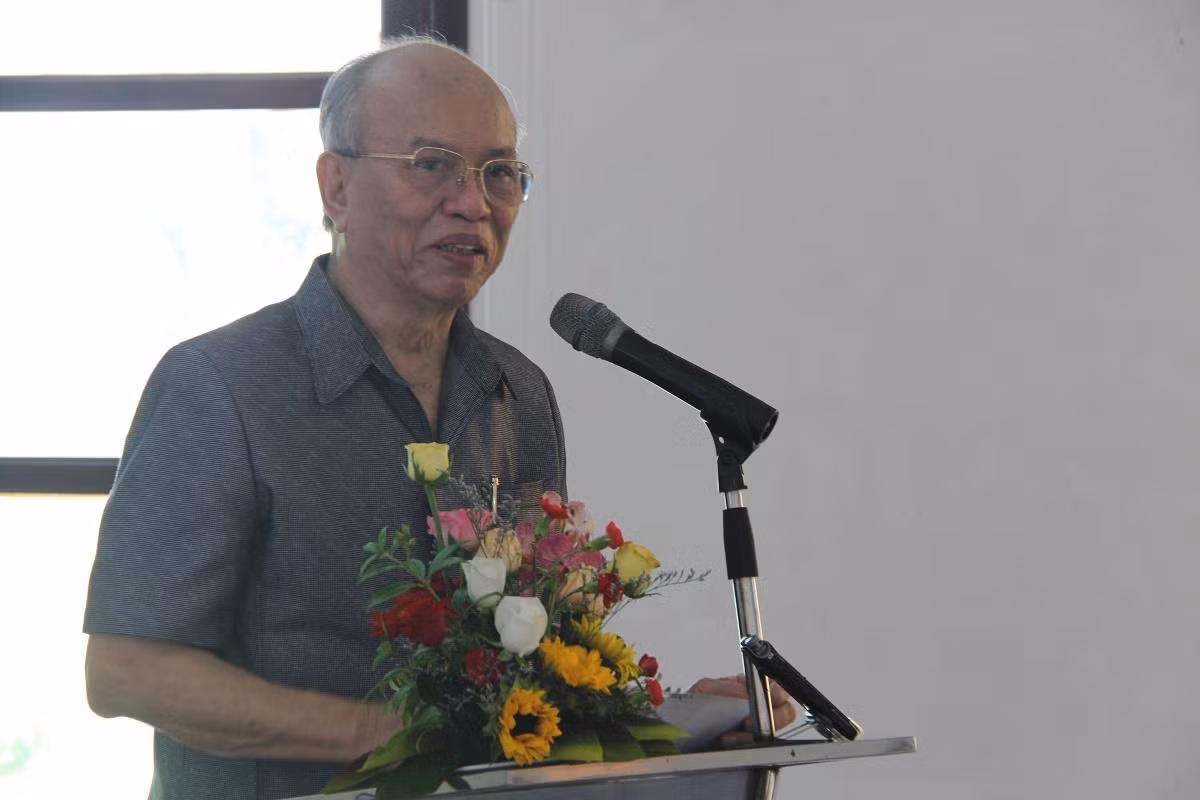 Giáo sư Trình Quang Phú – Viện trưởng Viện Nghiên cứu phát triển Phương Đông chia sẻ tại hội thảo. Ảnh: TT Giáo sư Trình Quang Phú – Viện trưởng Viện Nghiên cứu phát triển Phương Đông chia sẻ tại hội thảo. Ảnh: TT