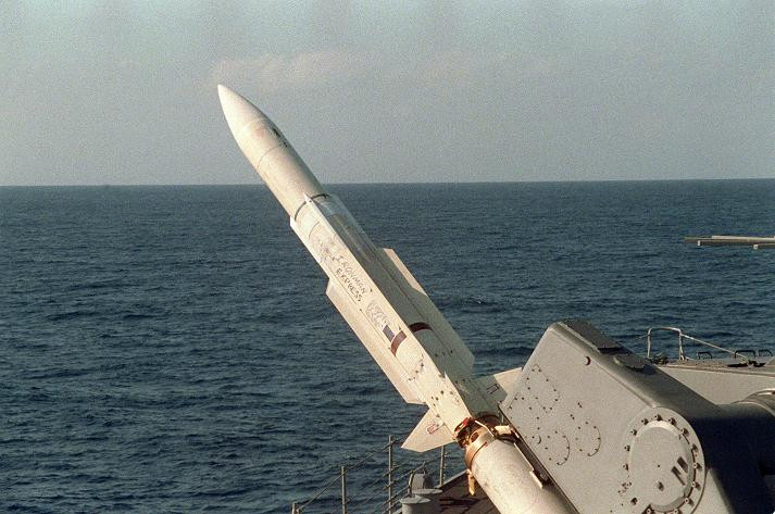 Tên lửa SM-2 trên tàu chiến Hàn Quốc Tên lửa SM-2 trên tàu chiến Hàn Quốc