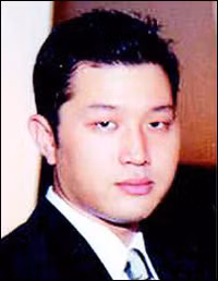 Lee Si-hyung, con trai Tổng thống Hàn Quốc Lee Myung-bak