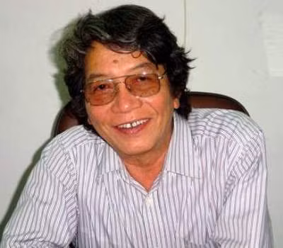 “Như vậy, chúng ta có thể hiểu, Cục Nghệ thuật biểu diễn bị lừa hoặc Cục nghệ thuật biểu diễn cùng với Hoàng Tiến đánh lừa dư luận”, Nhạc sỹ Phó Đức Phương, Giám đốc VCPMC đặt câu hỏi. “Như vậy, chúng ta có thể hiểu, Cục Nghệ thuật biểu diễn bị lừa hoặc Cục nghệ thuật biểu diễn cùng với Hoàng Tiến đánh lừa dư luận”, Nhạc sỹ Phó Đức Phương, Giám đốc VCPMC đặt câu hỏi.