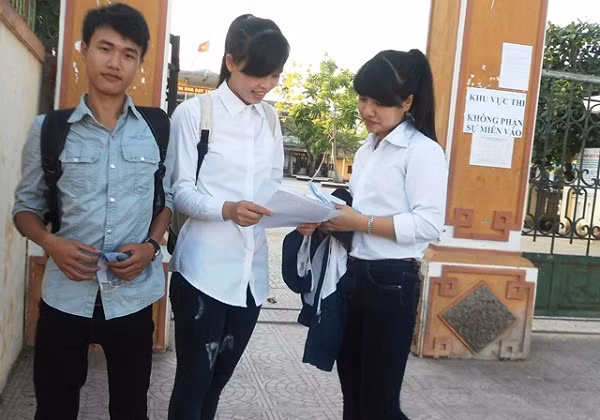 Sợ thất nghiệp, học sinh giỏi cũng ngừng học, đi làm thuê ảnh 1