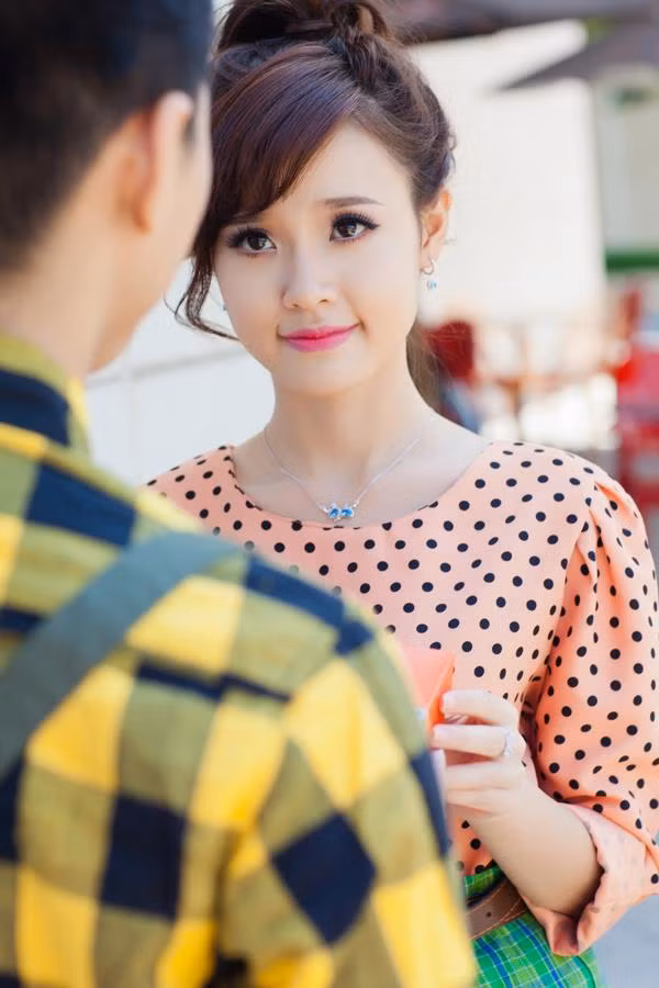 Midu thành thật trả lời với Will rằng cô ấy cũng chỉ muốn làm bạn với anh chàng thôi