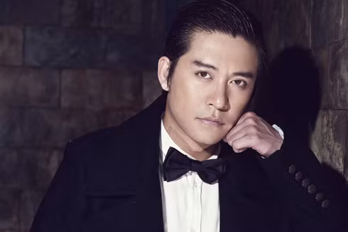 Tối 8/3, nam ca sỹ đào hoa Tuấn Hưng sẽ hát trong chương trình "Love Songs" ở Sân khấu Âm nhạc Star Palace - Khu Văn hóa Ẩm thực Sen Tây Hồ và tham gia đêm nhạc “Yêu em” ở Triển lãm Giảng Võ, Hà Nội. (Theo VnExpress)