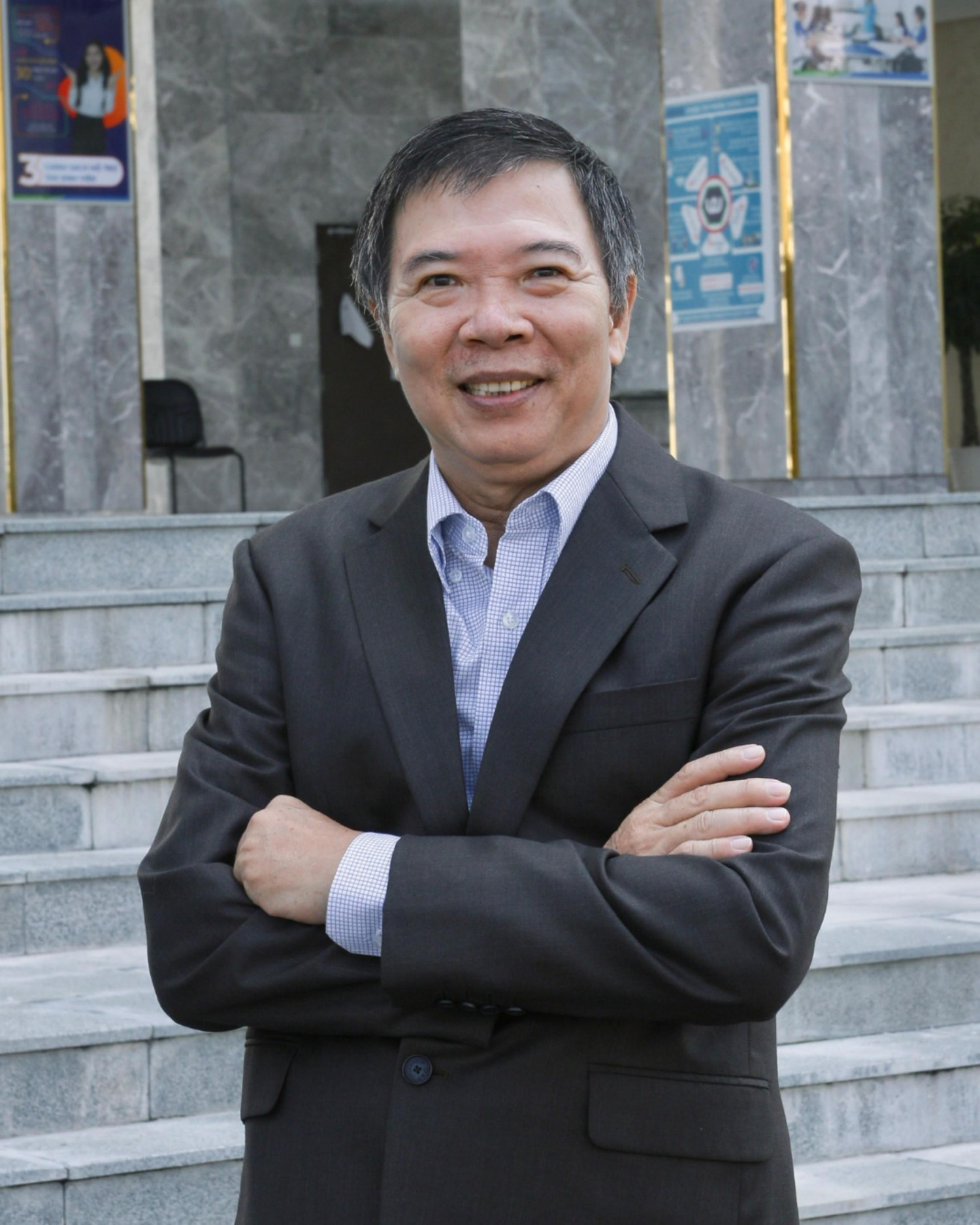 Phó Giáo sư, Tiến sĩ Nguyễn Kim Hồng - Phó Hiệu trưởng Trường Đại học Văn Hiến (nguyên Hiệu trưởng Trường Đại học Sư phạm Thành phố Hồ Chí Minh). (Ảnh: NVCC) Phó Giáo sư, Tiến sĩ Nguyễn Kim Hồng - Phó Hiệu trưởng Trường Đại học Văn Hiến (nguyên Hiệu trưởng Trường Đại học Sư phạm Thành phố Hồ Chí Minh). (Ảnh: NVCC)