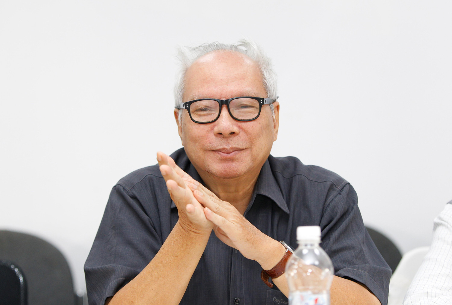 Tiến sĩ Lê Viết Khuyến cho rằng, trong tự chủ đại học, Nhà nước không thể trao quyền tự chủ trường đại học cho một cá nhân mà phải cho một tập thể lãnh đạo và tập thể đó phải thực sự là tổ chức quyền lực cao nhất trong trường - đó chính là Hội đồng trường