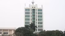 Các thí sinh đã tốt nghiệp Trung học phổ thông từ các năm trước, đăng ký làm bài thi đánh giá năng lực để xét tuyển vào Đại học Quốc gia Hà Nội. Các thí sinh đã tốt nghiệp Trung học phổ thông từ các năm trước, đăng ký làm bài thi đánh giá năng lực để xét tuyển vào Đại học Quốc gia Hà Nội.