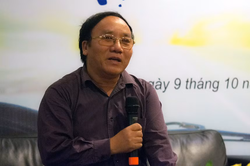 “Lão già” Trần Đăng Khoa phát hoảng vì ý thức giao thông của người trẻ ảnh 1