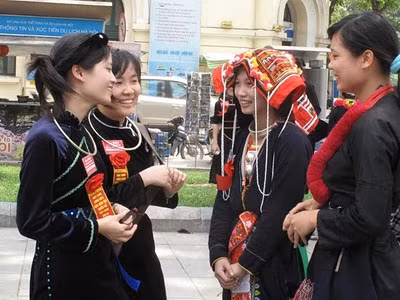 Sinh viên là người dân tộc thiểu số sẽ được hỗ trợ chi phí học tập.