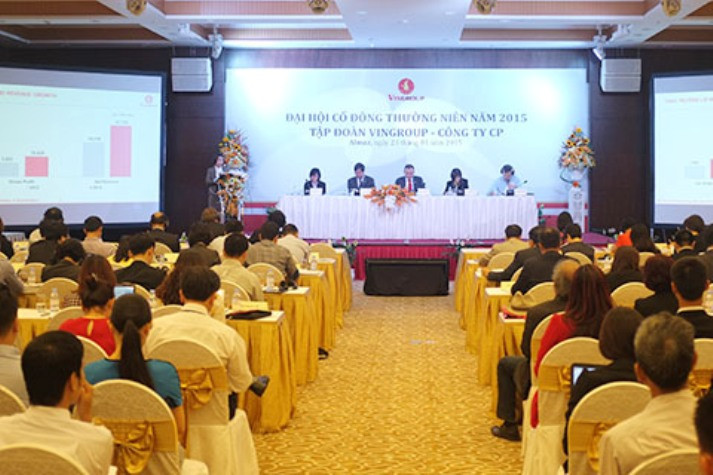 Toàn cảnh Đại hội cổ đông thường niên 2014 của Tập đoàn Vingroup (nguồn tạp chí tài chính)