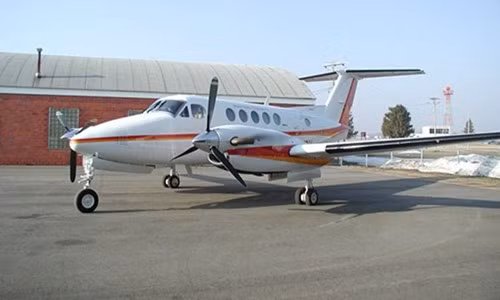 Hiện Công ty cổ phần dịch vụ Globaltrans Air đã mua hai máy bay Beech Craft KingAir B200 bằng nguồn vốn tự có và vay tín dụng (Ảnh Vnexpress)