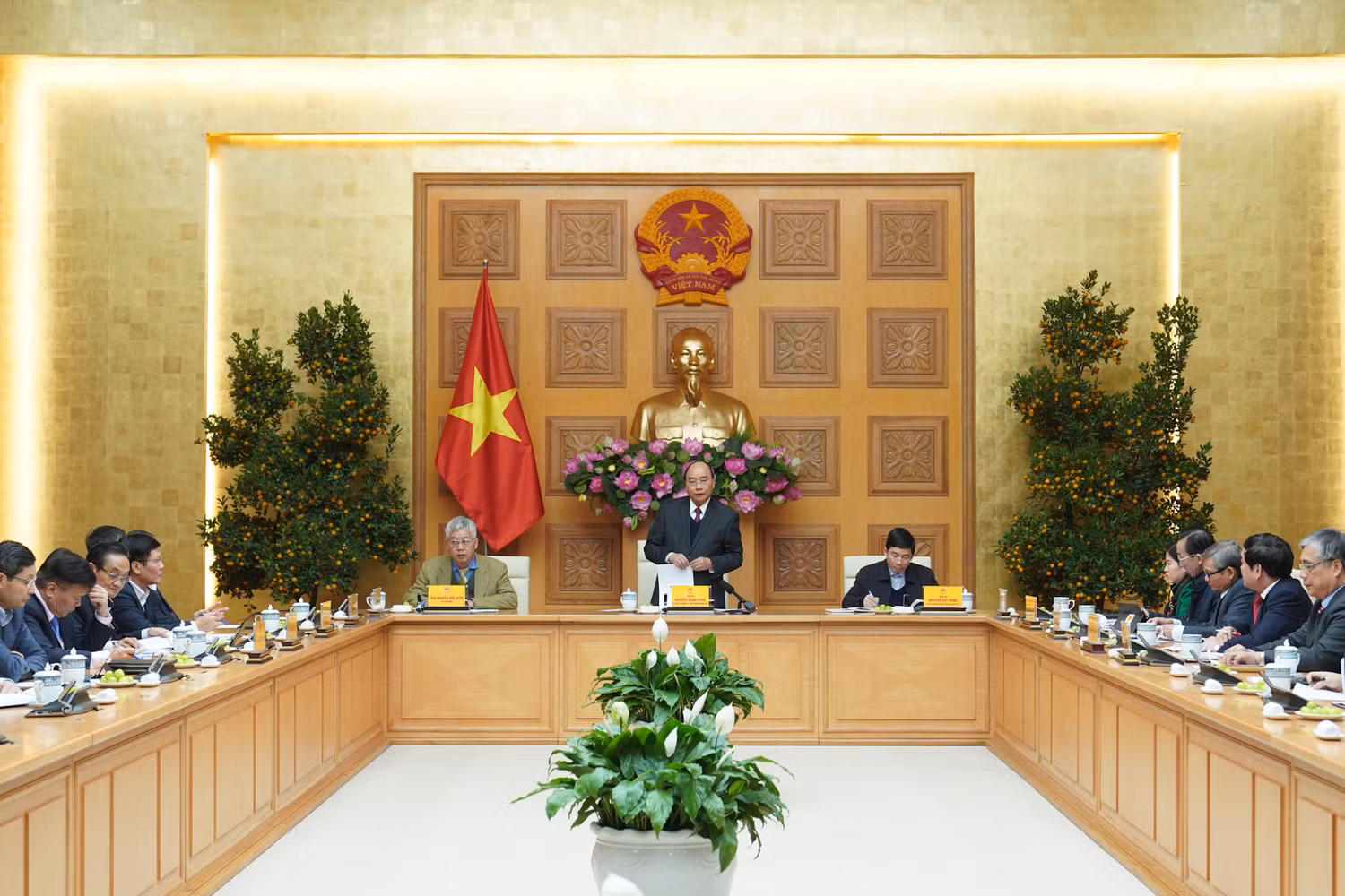 Quang cảnh buổi họp. Ảnh: VGP