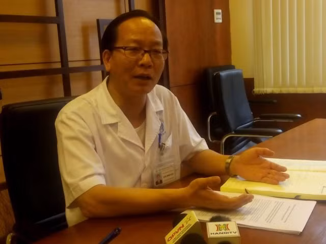 Ông Trần Minh Điển, Phó giám đốc Bệnh viện Nhi Trung ương
