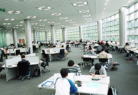 Không gian tự học của sinh viên vô cùng rộng lớn