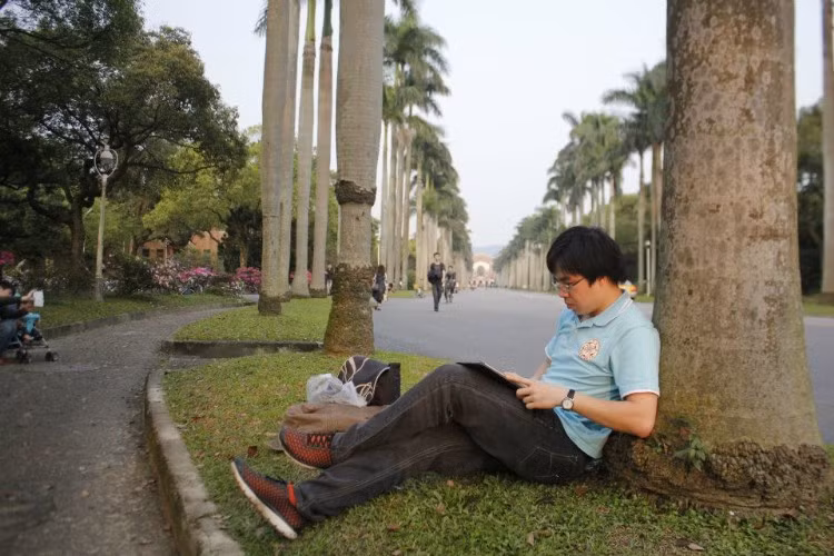 Học thế này mới nhanh thuộc bài chứ. Học thế này mới nhanh thuộc bài chứ.