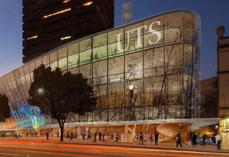 UTS là thành viên chính của mạng lưới công nghệ Australia, một hiệp hội có ảnh hưởng của 5 trường đại học hàng đầu nước Úc, nhà trường tích cực đào tạo thế hệ cử nhân có khả năng đáp ứng nhu cầu tuyển dụng cao nhờ phương pháp chú trọng thực hành và thực tế.