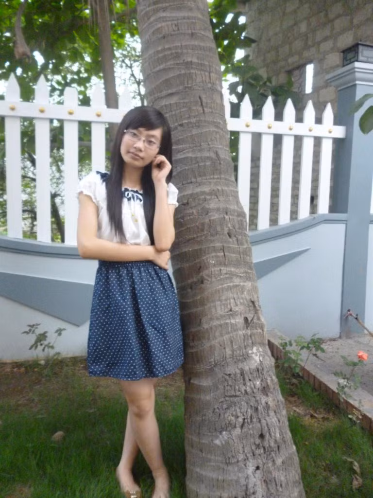 Câu nói yêu thích: " Hạnh phúc không phải là cái đích ta muốn tới, hạnh phúc là con đường ta đang đi"