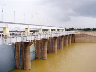 EVN lời lớn nhưng không giảm giá ảnh 1 EVN lời lớn nhưng không giảm giá, Tin tức trong ngày, evn, thi truong phat dien canh tranh, tap doan dien luc viet nam, giam gia dien, tang gia dien, lo, lai, bao, tin tuc, tin hot, tin hay