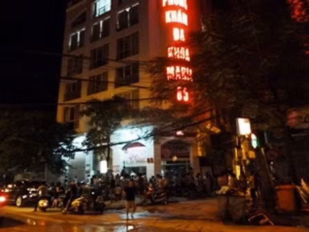 Dấu hiệu bất thường vụ bệnh nhân tử vong, Tin tức trong ngày, tu vong tai phong kham trung quoc, phong kham trung quoc, bac si trung quoc, bac si ngoai, benh nhan, chan tri dong y, y hoc trung quoc, chua benh o phong kham trung quoc, phong kham nuoc ngoai, bao, tin nhanh, tin hot, tin tuc