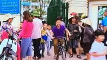 Trường Chu Văn An nói thịt gà chỉ có "mùi lạ", phụ huynh phản đối ảnh 3