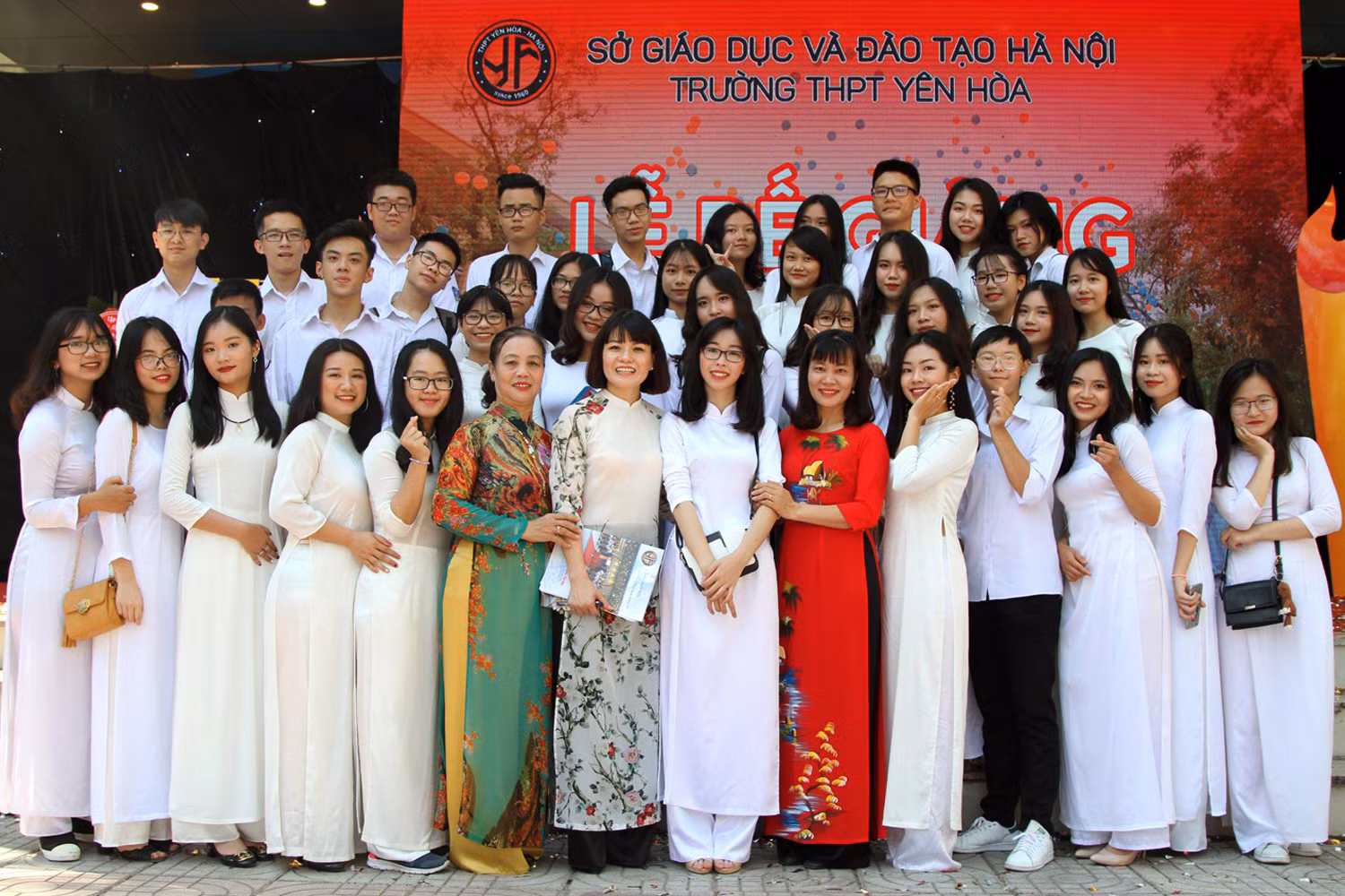 Nhiều đồng nghiệp lúc đó có nói với tôi rằng lớp của tôi cứ như lớp chuyên Sinh học, các em hào hứng, thích thú và đạt kết quả rất cao. Ảnh: Nhân vật cung cấp. Nhiều đồng nghiệp lúc đó có nói với tôi rằng lớp của tôi cứ như lớp chuyên Sinh học, các em hào hứng, thích thú và đạt kết quả rất cao. Ảnh: Nhân vật cung cấp.
