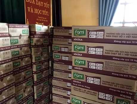 29 học sinh bị ngộ độc, dừng uống sữa Fami Vinasoy ảnh 4 29 học sinh bị ngộ độc, dừng uống sữa Fami Vinasoy ảnh 4