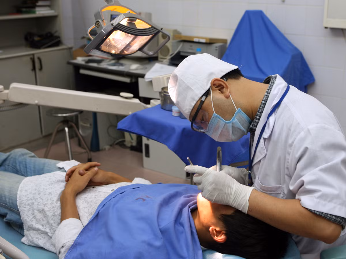 Tăng cường công tác đảm bảo quyền lợi cho người bệnh Bảo hiểm Y tế. Ảnh minh họa: Tùng Dương.