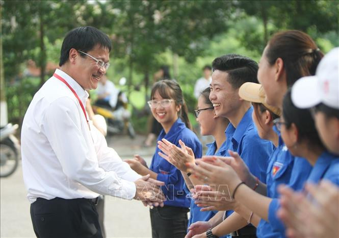 Chiều 25/6/2019, đoàn công tác của Bộ Giáo dục và Đào tạo do Thứ trưởng Lê Hải An, Phó Trưởng ban thường trực Ban chỉ đạo thi quốc gia năm 2019 làm trưởng đoàn, tới kiểm tra và làm việc với Ban chỉ đạo thi quốc gia tỉnh Bắc Ninh. Ảnh: Thanh Tùng - TTXVN. Chiều 25/6/2019, đoàn công tác của Bộ Giáo dục và Đào tạo do Thứ trưởng Lê Hải An, Phó Trưởng ban thường trực Ban chỉ đạo thi quốc gia năm 2019 làm trưởng đoàn, tới kiểm tra và làm việc với Ban chỉ đạo thi quốc gia tỉnh Bắc Ninh. Ảnh: Thanh Tùng - TTXVN.