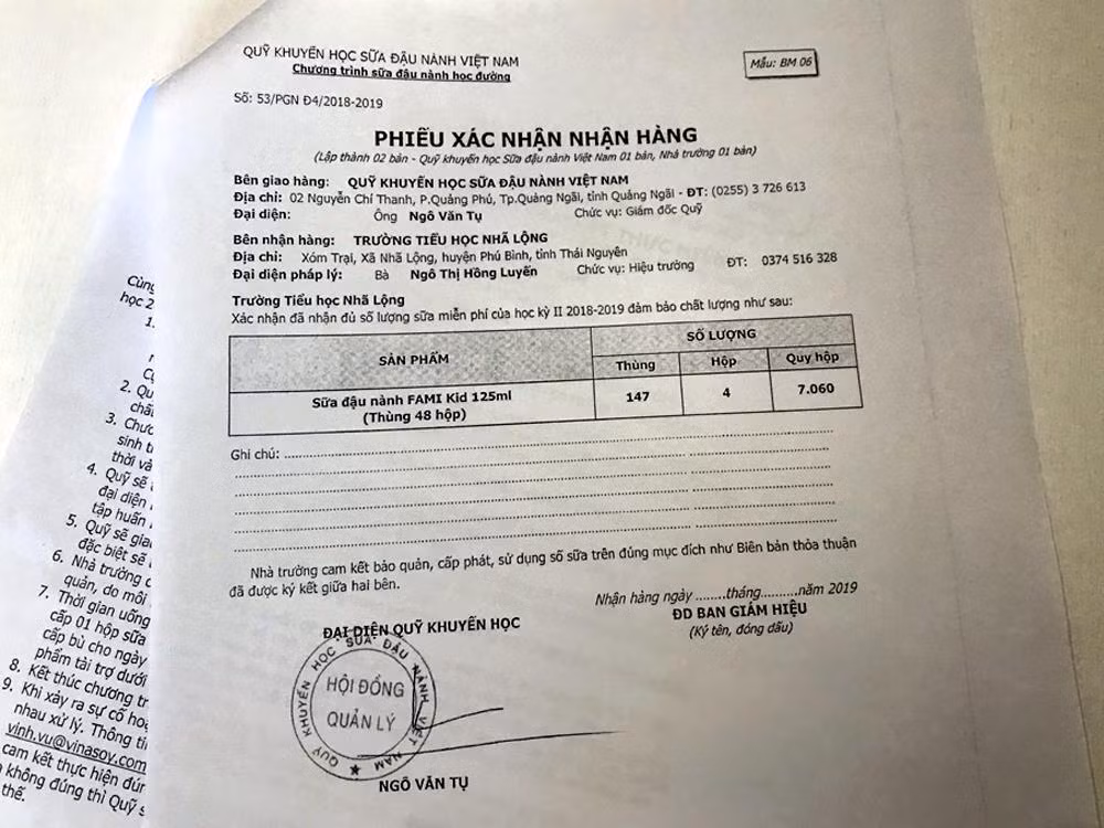Đưa sữa có nguồn gốc thực vật vào trường học cho học sinh uống liệu có đúng với chương trình sữa học đường theo hướng dẫn của Bộ Y tế? Ảnh: Tùng Dương. Đưa sữa có nguồn gốc thực vật vào trường học cho học sinh uống liệu có đúng với chương trình sữa học đường theo hướng dẫn của Bộ Y tế? Ảnh: Tùng Dương.