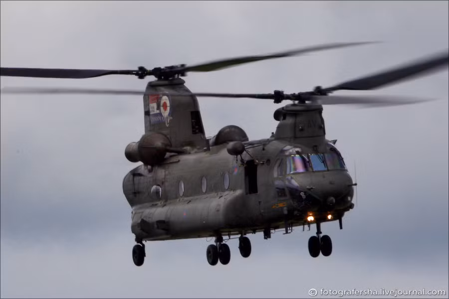 Trực thăng Chinook.