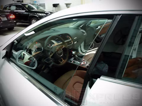 Mức giá của A5 Sportback vẫn chưa được công bố, dự kiến mẫu xe này sẽ có mặt trên thị trường từ ngày 16/4 tới.
