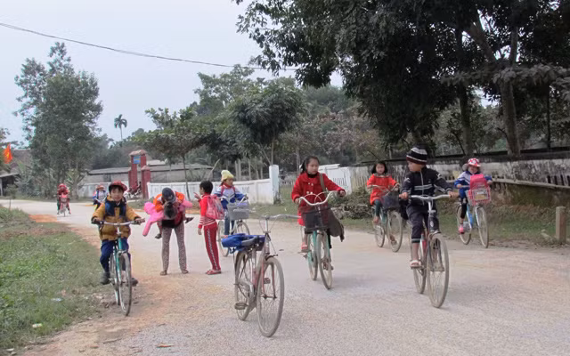 Muôn kiểu chèo đò, mấy ai hiểu nỗi nhọc nhằn của giáo viên chủ nhiệm ảnh 2