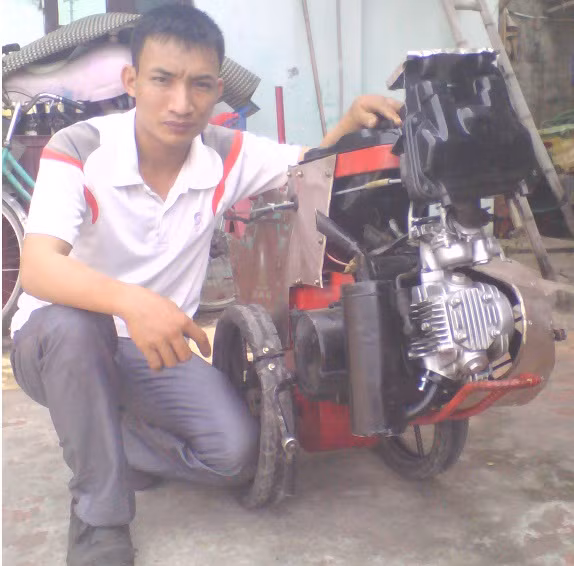 Gặp “kỳ nhân” sáng chế máy nông nghiệp đa năng 8 trong 1 ảnh 1