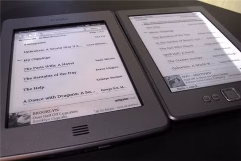 Kindle Touch 3G đặt cạnh Kindle cơ bản mới Kindle Touch 3G hỗ trợ kết nối 3G có giá 189 USD, hoặc 149 USD cho phiên bản chấp nhận quảng cáo của Amazon. Kindle Touch 3G đặt cạnh Kindle cơ bản mới Kindle Touch 3G hỗ trợ kết nối 3G có giá 189 USD, hoặc 149 USD cho phiên bản chấp nhận quảng cáo của Amazon.