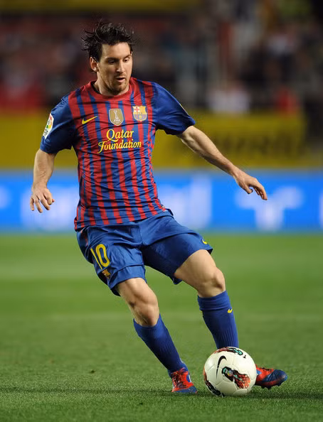 Messi mà cũng phải thử việc! Messi mà cũng phải thử việc!