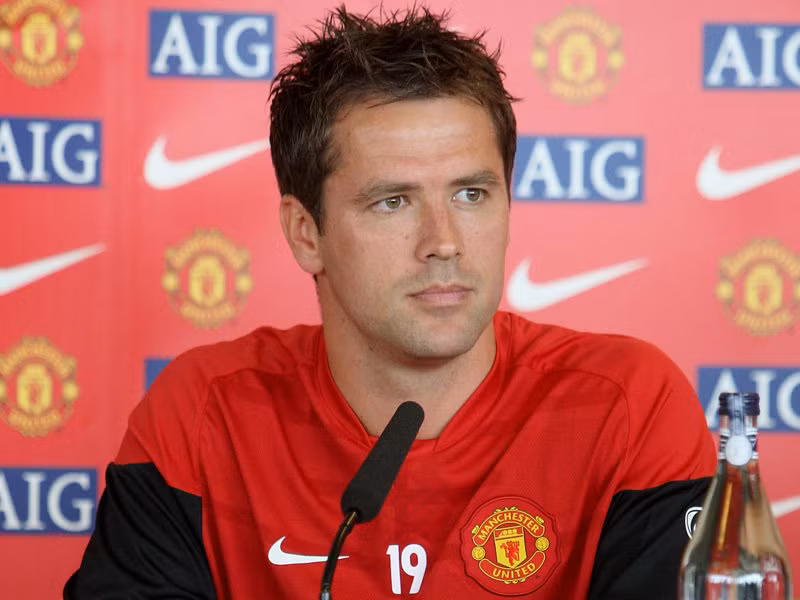 Tiền đạo: Michael Owen