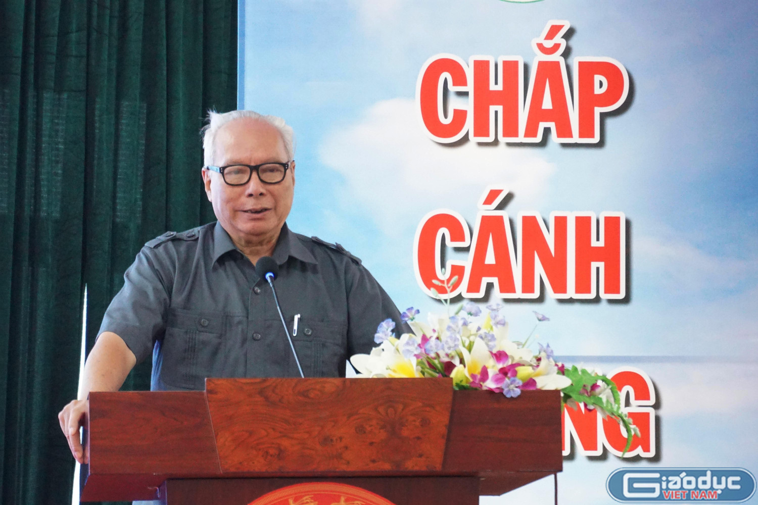 Tiến sĩ Lê Viết Khuyến cho rằng, nên vận dụng phương pháp đánh giá năng lực vào đề thi của Kỳ thi tốt nghiệp trung học phổ thông. (Ảnh: Nguyên Phương)