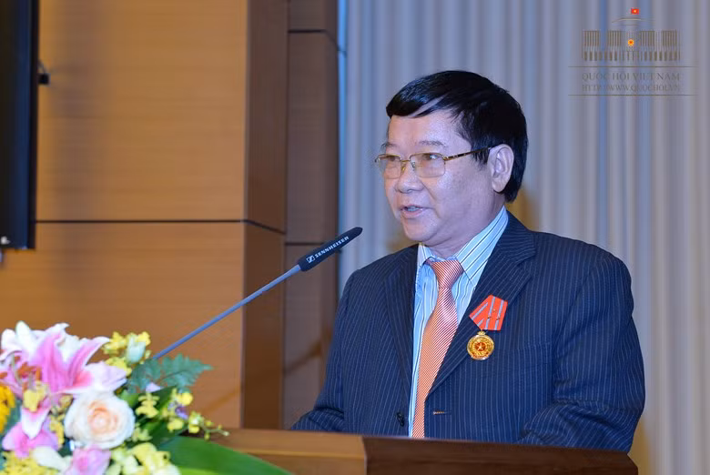 Ông Lê Như Tiến, nguyên Phó Chủ nhiệm Ủy ban Văn hóa, Giáo dục Thanh niên, Thiếu niên, Nhi đồng của Quốc hội (ảnh nguồn quochoi.vn).
